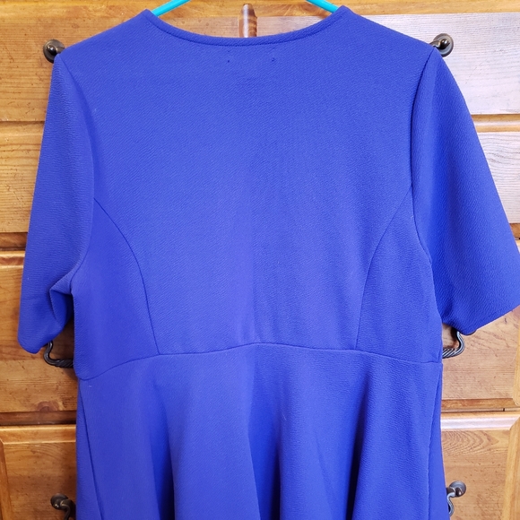 LANE BRYANT Pointy Hem Dark Purple Top Sz 14/16 Only worn once! - Picture 2 of 3